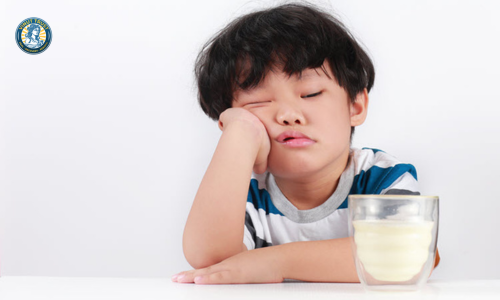 Vinut Trust_Tại Sao Nên Cho Bé Uống Sữa Bột