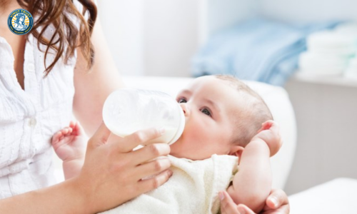 Vinut Trust_Những lưu ý quan trọng khi cho trẻ uống sữa bột